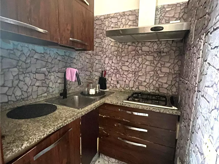 Immagine 12 di Porzione di casa in vendita  a Carrara