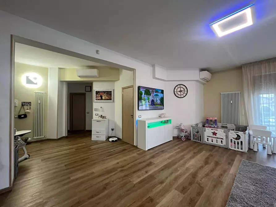 Immagine 8 di Appartamento in vendita  a Empoli