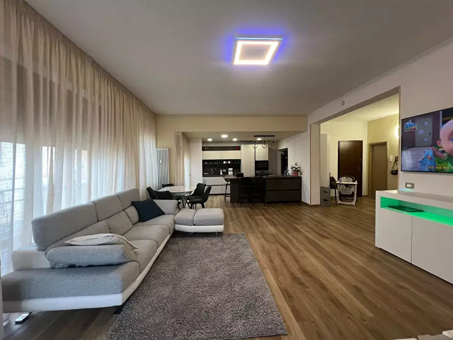 Immagine 2 di Appartamento in vendita  a Empoli