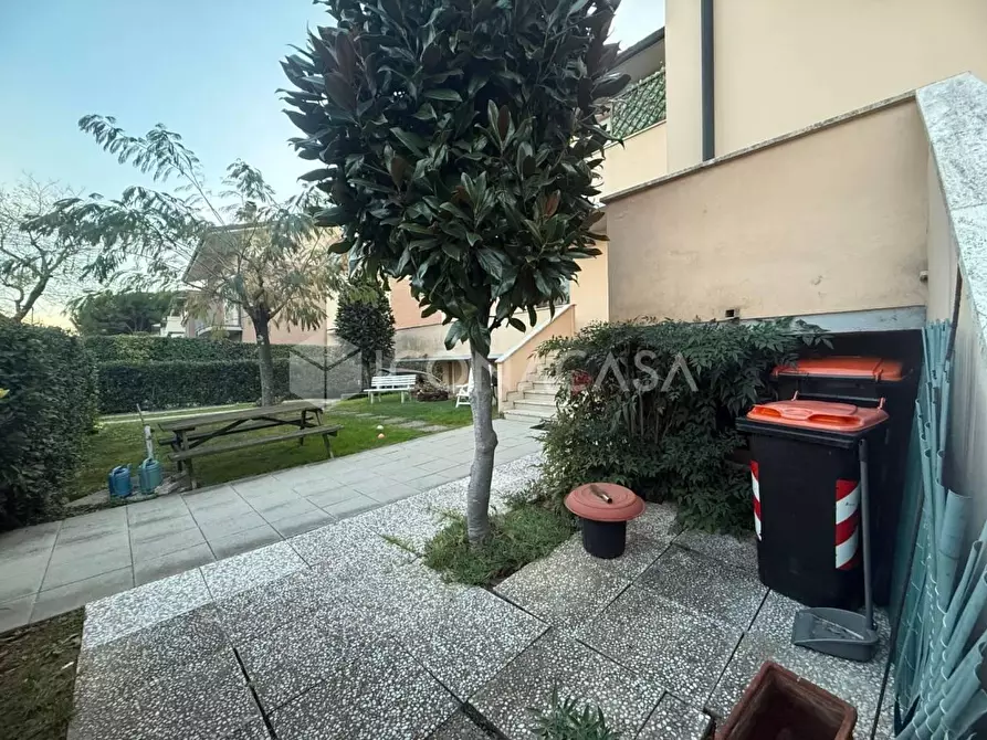 Immagine 21 di Appartamento in vendita  a Pontedera