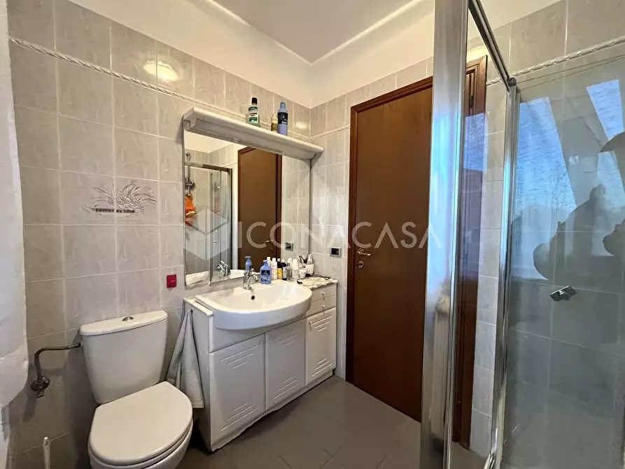 Immagine 10 di Appartamento in vendita  a Pontedera