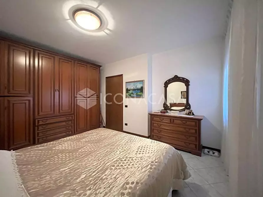 Immagine 14 di Appartamento in vendita  a Pontedera