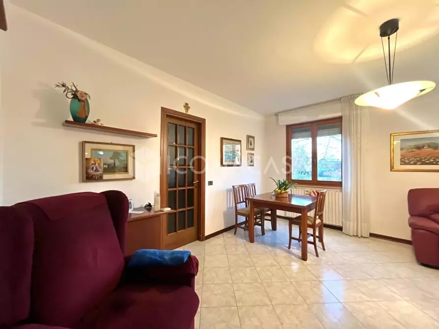 Immagine 4 di Appartamento in vendita  a Pontedera