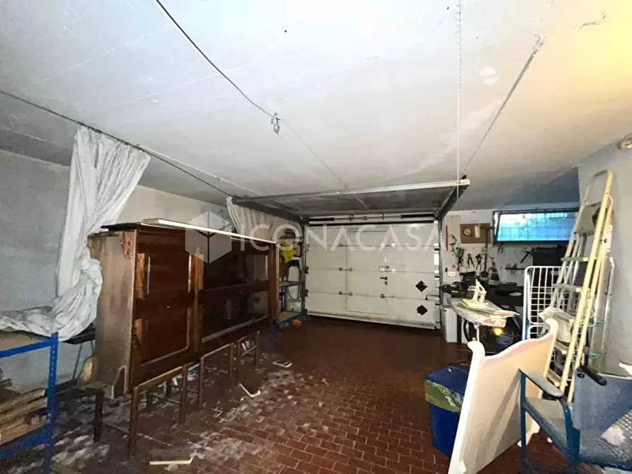 Immagine 25 di Appartamento in vendita  a Pontedera