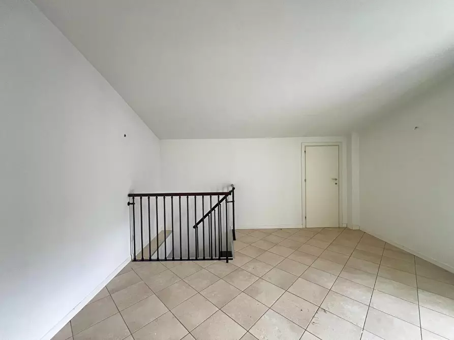 Immagine 13 di Mansarda in vendita  a Empoli