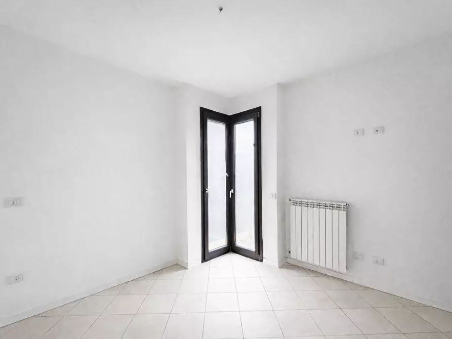 Immagine 2 di Mansarda in vendita  a Empoli