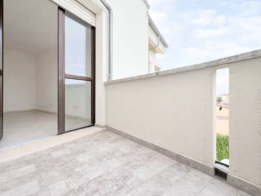 Immagine 11 di Mansarda in vendita  a Empoli