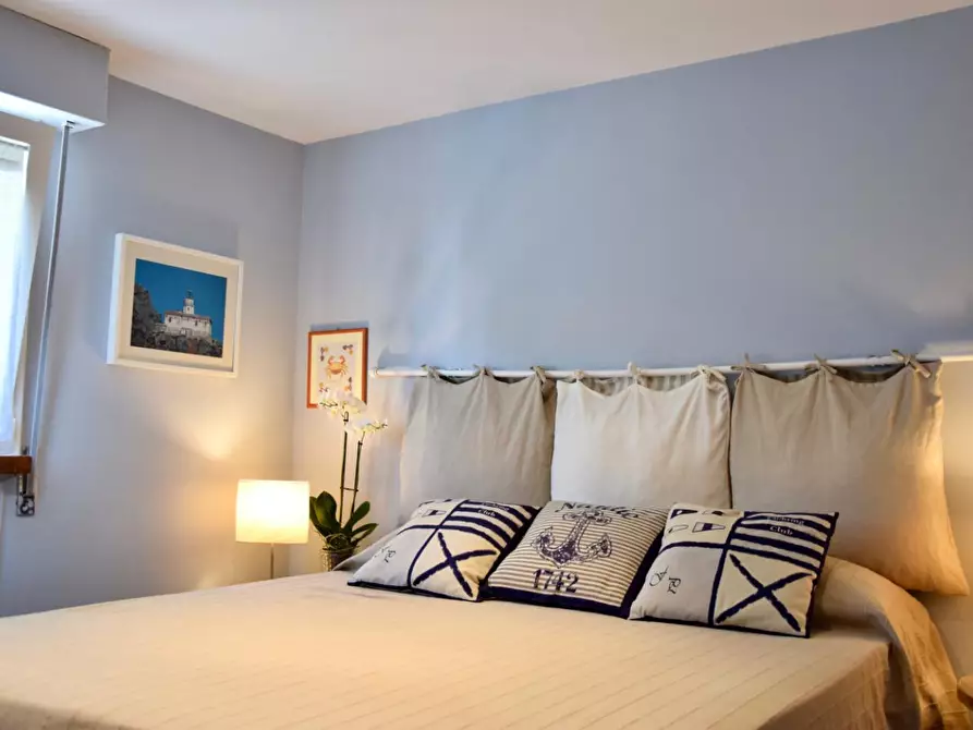 Immagine 17 di Villa in vendita  a Pietrasanta