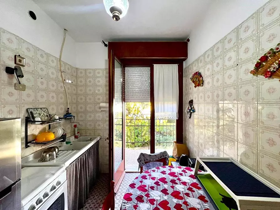 Immagine 12 di Villa in vendita  a Pietrasanta