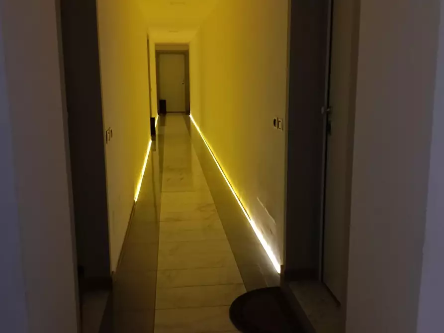 Immagine 16 di Loft/Open space in vendita  a Pisa