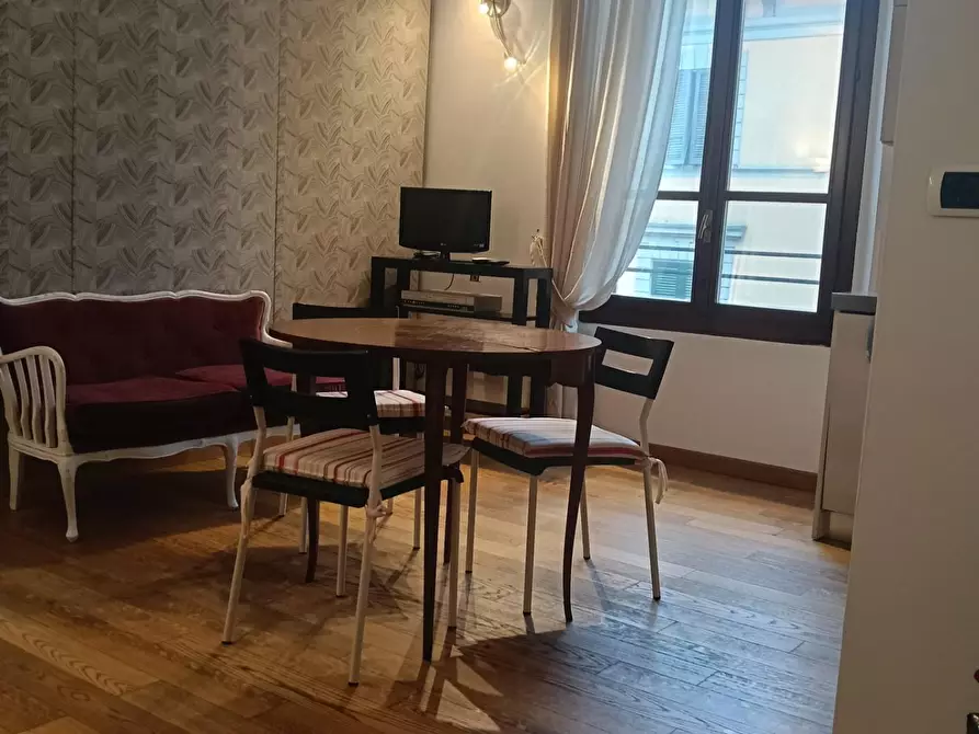 Immagine 4 di Loft/Open space in vendita  a Pisa