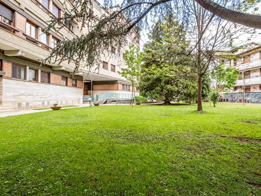 Immagine 43 di Appartamento in vendita  a Pisa