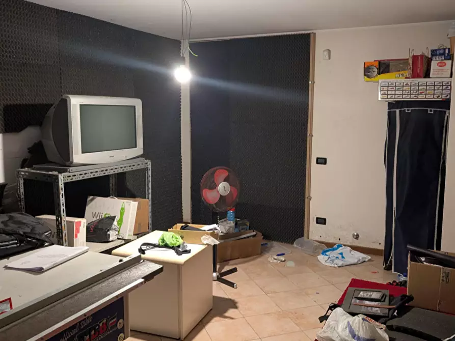 Immagine 7 di Appartamento in vendita  a Voghera