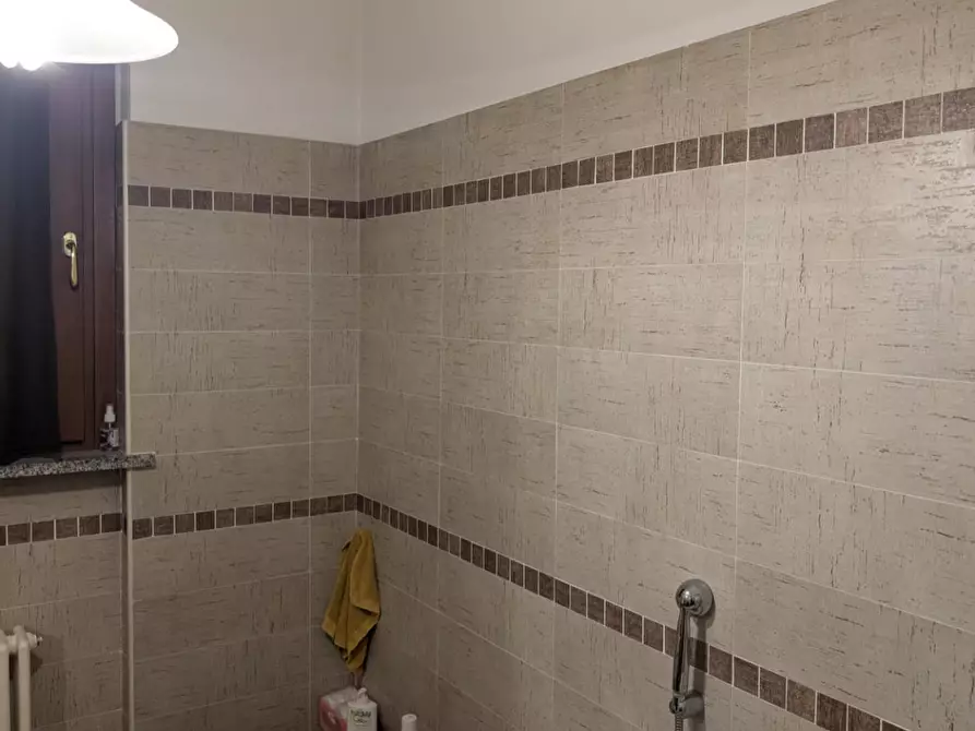 Immagine 12 di Appartamento in vendita  a Voghera