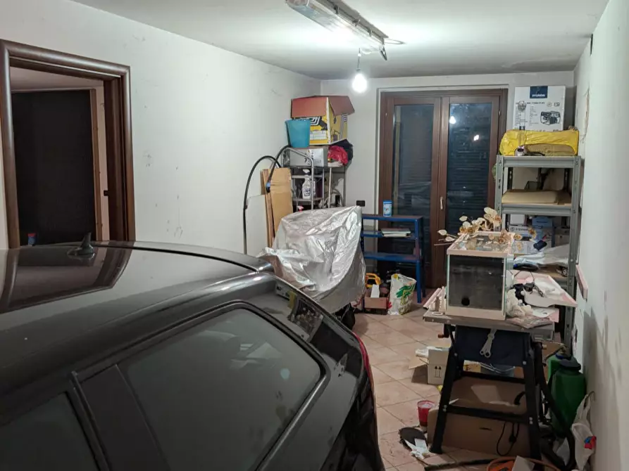 Immagine 5 di Appartamento in vendita  a Voghera