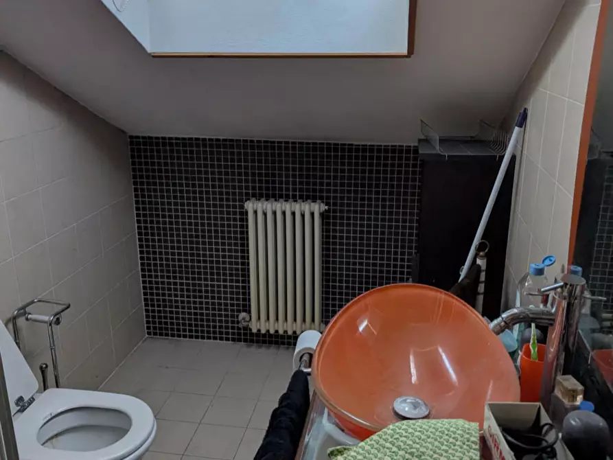 Immagine 16 di Appartamento in vendita  a Voghera