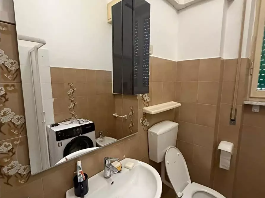 Immagine 3 di Appartamento in vendita  a Carrara