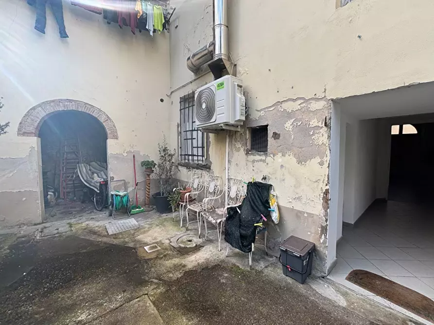 Immagine 17 di Appartamento in vendita  a Empoli