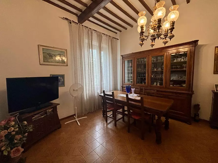 Immagine 16 di Appartamento in vendita  a Empoli