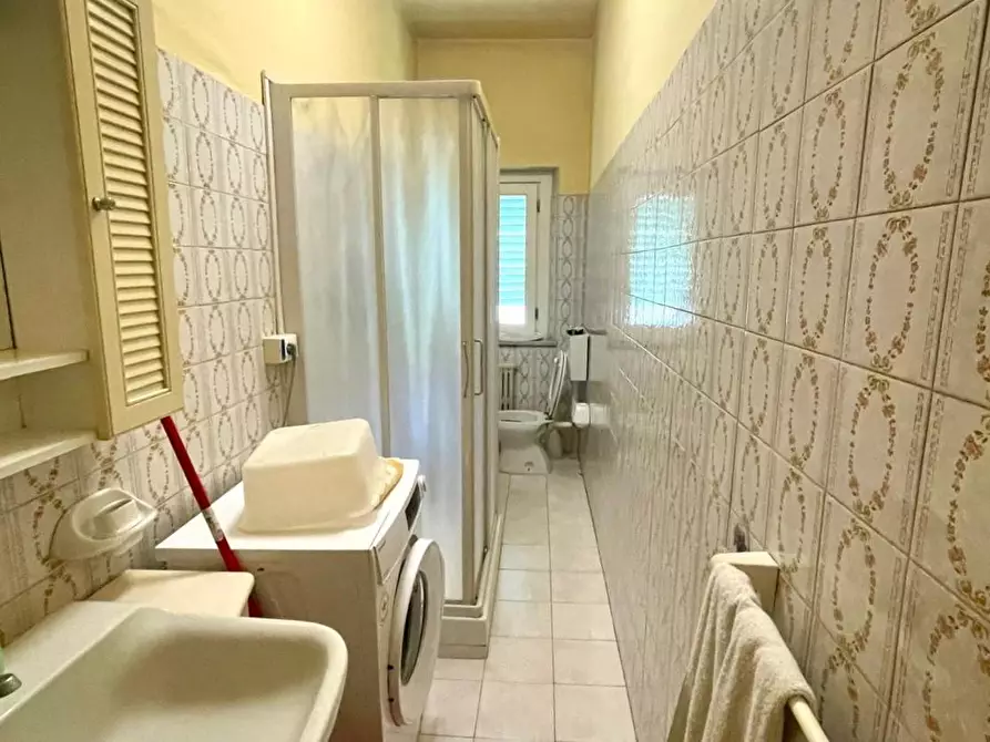 Immagine 30 di Appartamento in vendita  a Empoli