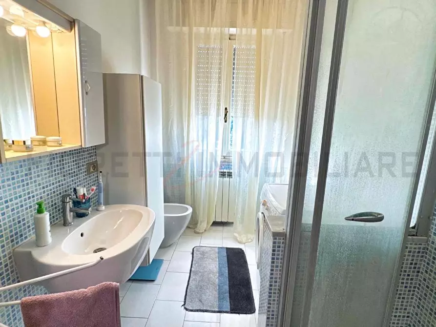 Immagine 17 di Appartamento in vendita  a Campiglia Marittima