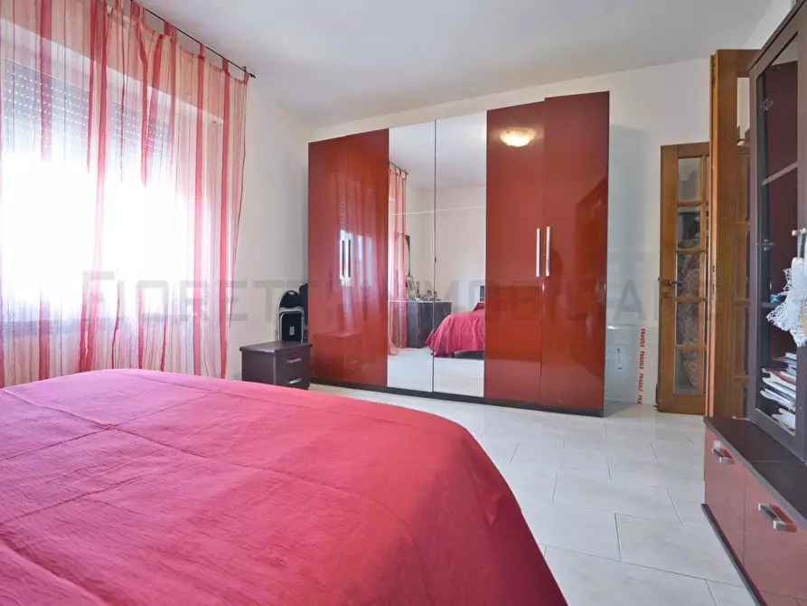 Immagine 15 di Appartamento in vendita  a Campiglia Marittima