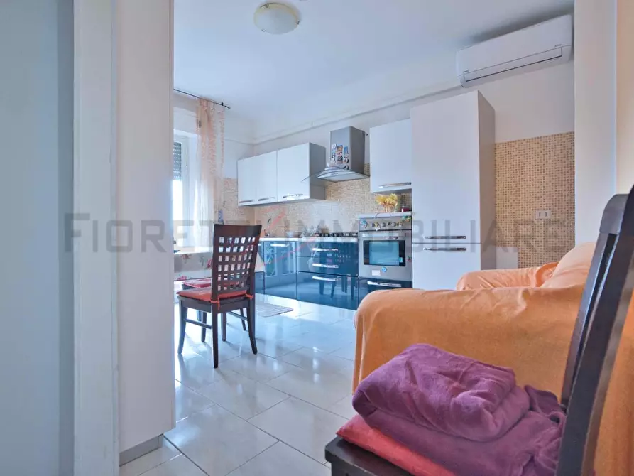 Immagine 6 di Appartamento in vendita  a Campiglia Marittima