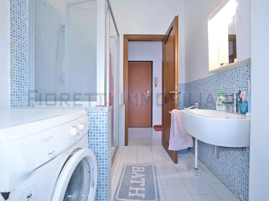 Immagine 18 di Appartamento in vendita  a Campiglia Marittima