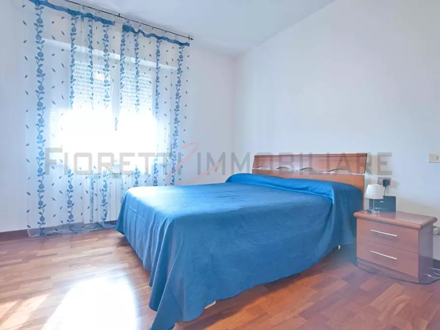 Immagine 10 di Appartamento in vendita  a Campiglia Marittima