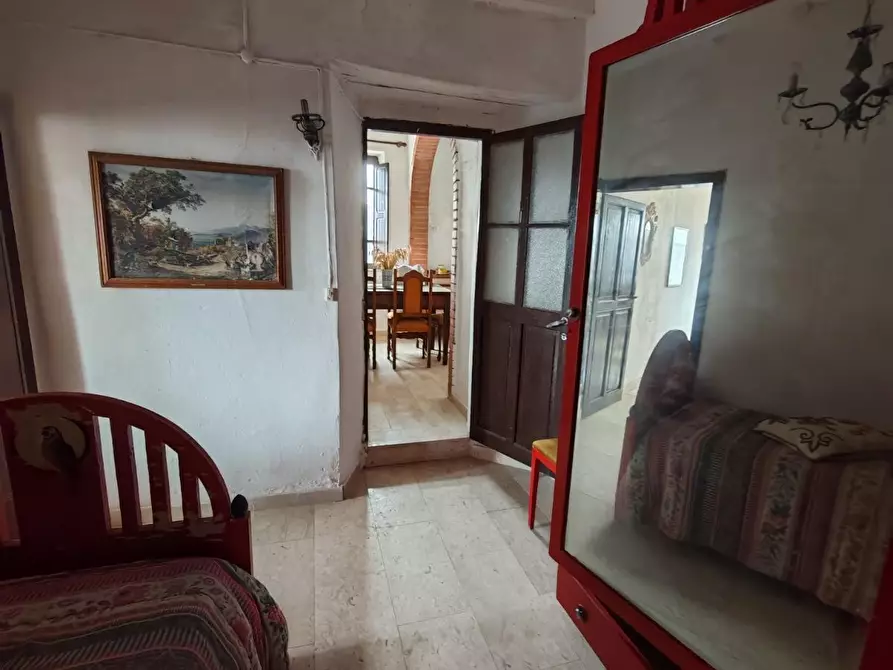 Immagine 10 di Appartamento in vendita  a Fosdinovo