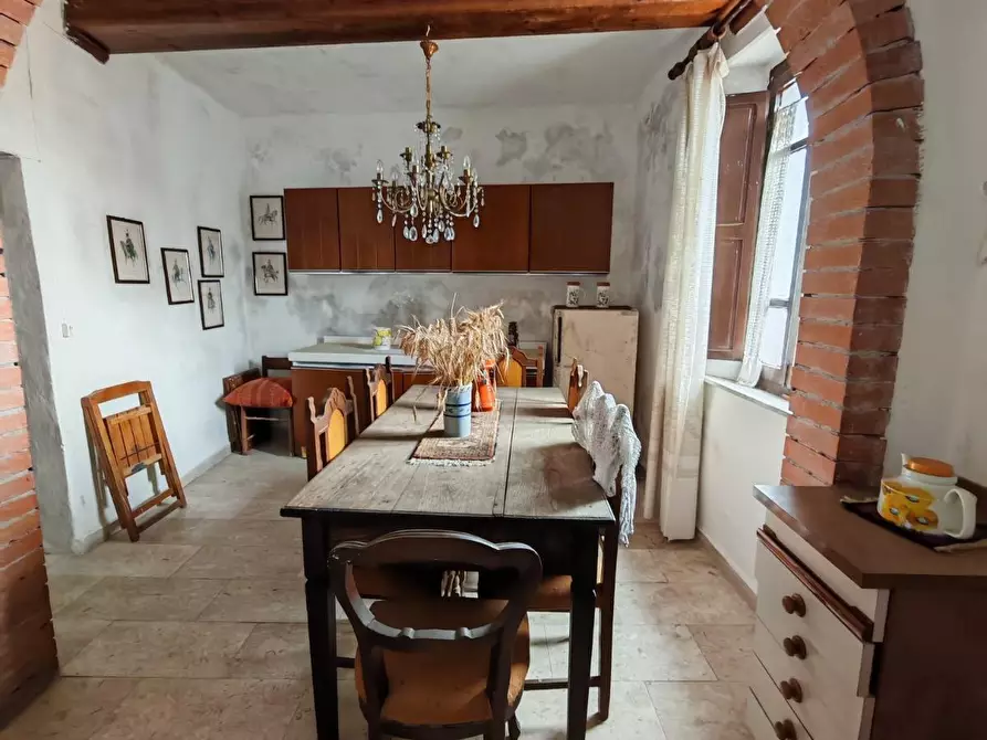 Immagine 21 di Appartamento in vendita  a Fosdinovo