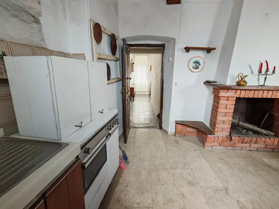 Immagine 15 di Appartamento in vendita  a Fosdinovo