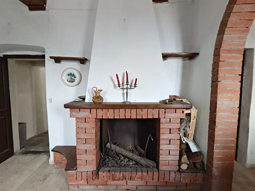 Immagine 17 di Appartamento in vendita  a Fosdinovo