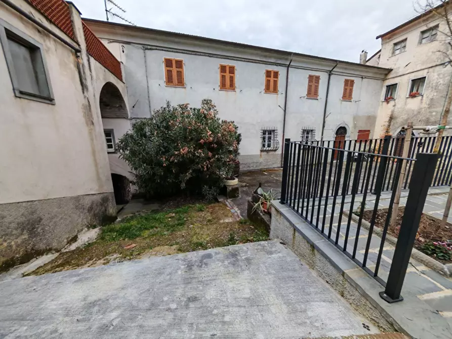 Immagine 31 di Appartamento in vendita  a Fosdinovo