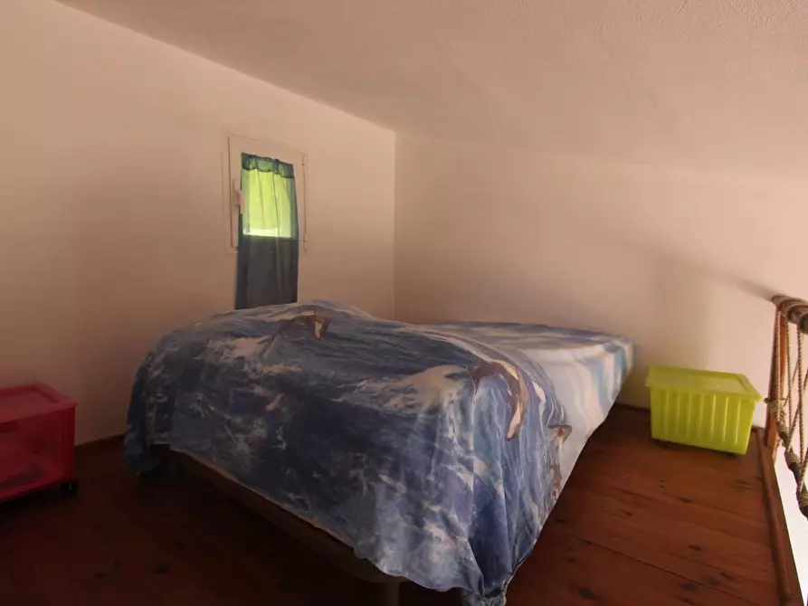 Immagine 18 di Casa indipendente in vendita  a Lerici