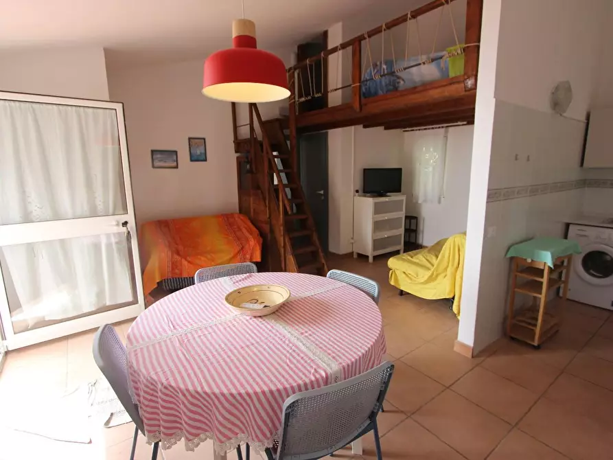 Immagine 15 di Casa indipendente in vendita  a Lerici