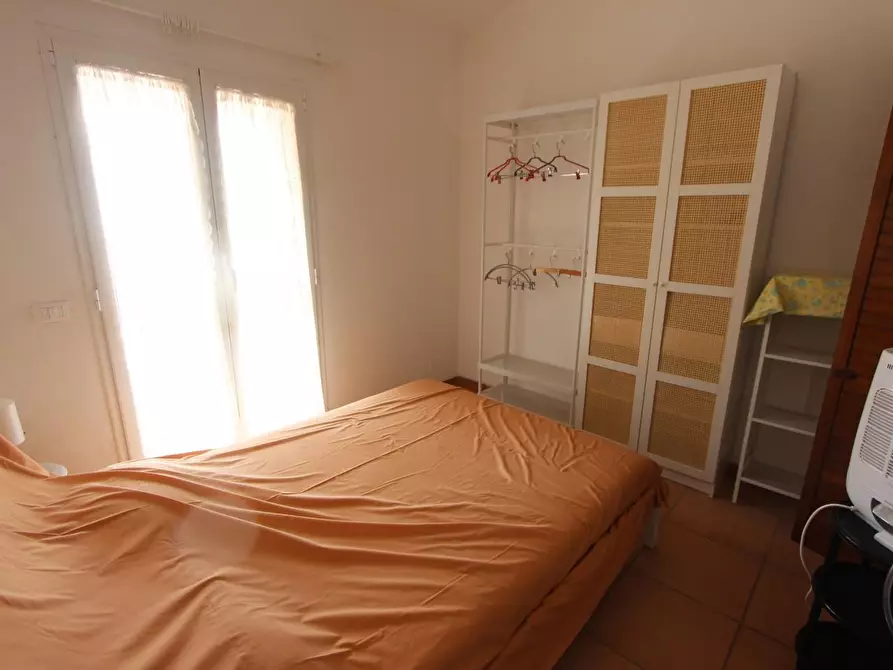 Immagine 17 di Casa indipendente in vendita  a Lerici