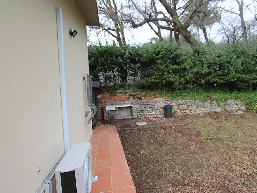 Immagine 12 di Casa indipendente in vendita  a Lerici