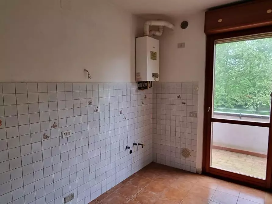 Immagine 10 di Appartamento in vendita  a Pisa