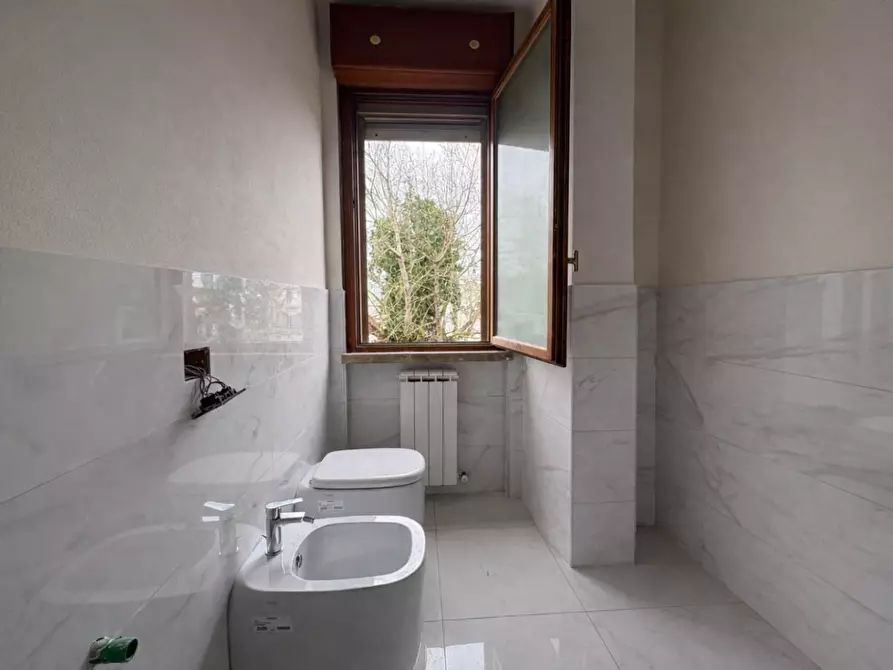 Immagine 4 di Appartamento in vendita  a Pisa