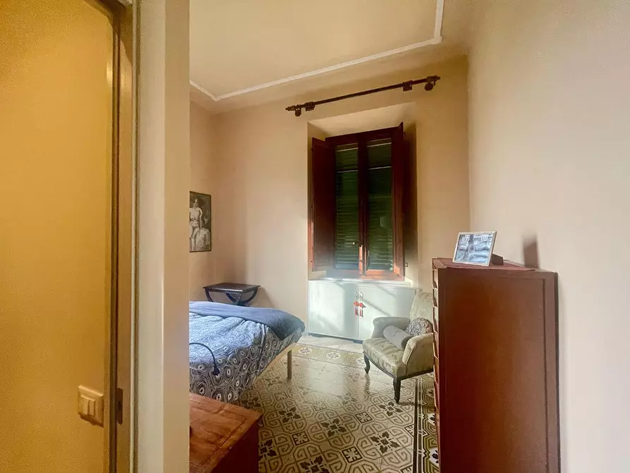 Immagine 22 di Appartamento in vendita  a Lucca