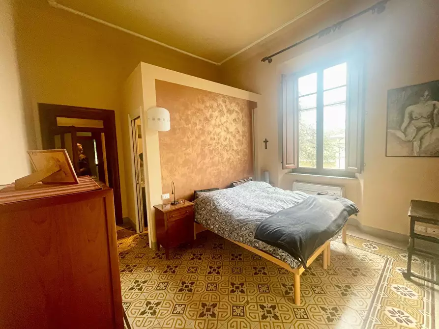 Immagine 20 di Appartamento in vendita  a Lucca