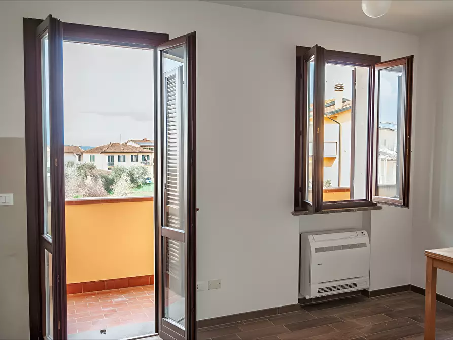 Immagine 5 di Appartamento in vendita  a Montopoli In Val D'arno