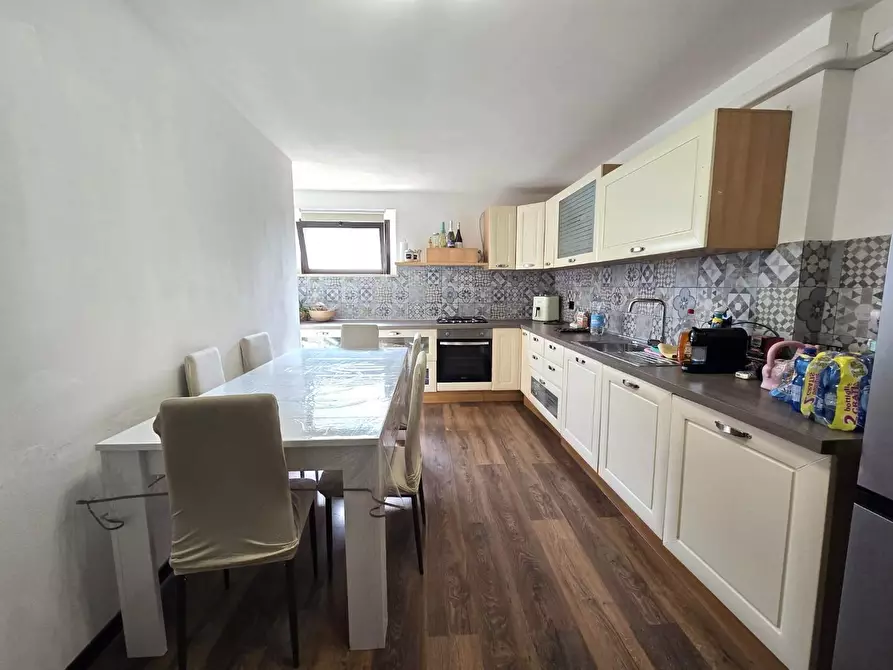 Immagine 9 di Appartamento in vendita  a Colle Di Val D'elsa