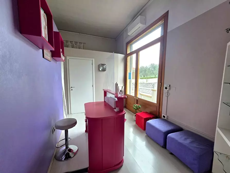 Immagine 3 di Attività commerciale in vendita  a Fucecchio