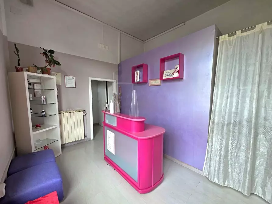 Immagine 1 di Attività commerciale in vendita  a Fucecchio