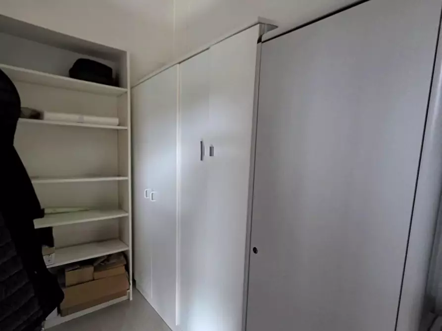 Immagine 11 di Attività commerciale in vendita  a Fucecchio