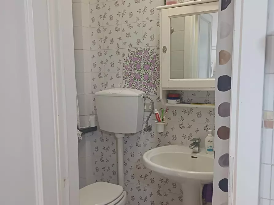 Immagine 35 di Casa bifamiliare in vendita  a Cascina