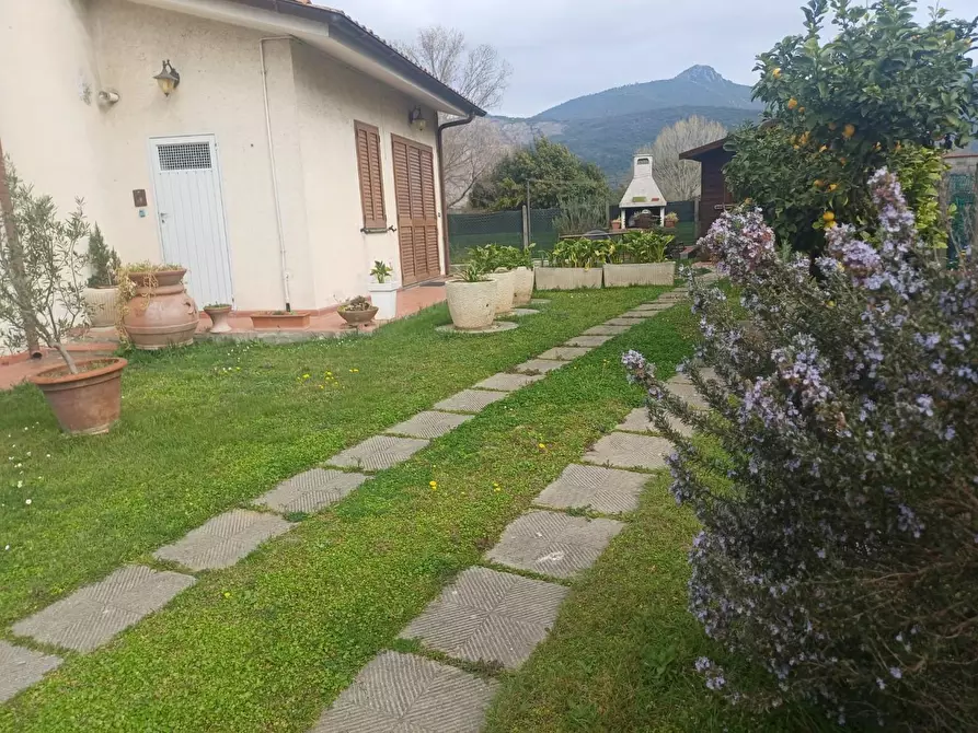 Immagine 7 di Casa bifamiliare in vendita  a Cascina