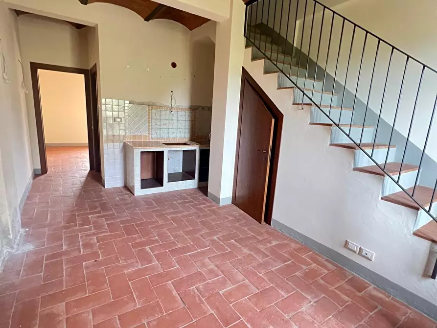 Immagine 9 di Appartamento in vendita  a Colle Di Val D'elsa